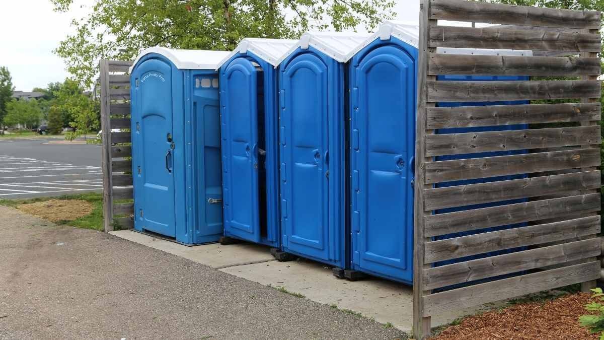 Porta Potty Rental Pros - Quality Portable Restroom Services in Cainsville, MO, 64632